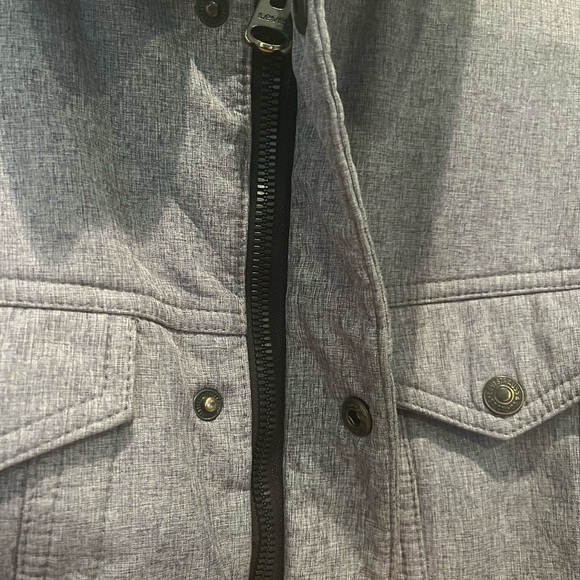 Levi's Gray Lightweight Trucker Jacket for Men - Picture 3 of 9